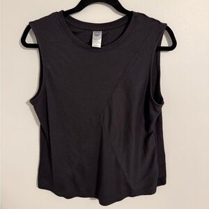 Te Verde Charcoal Muscle Tee